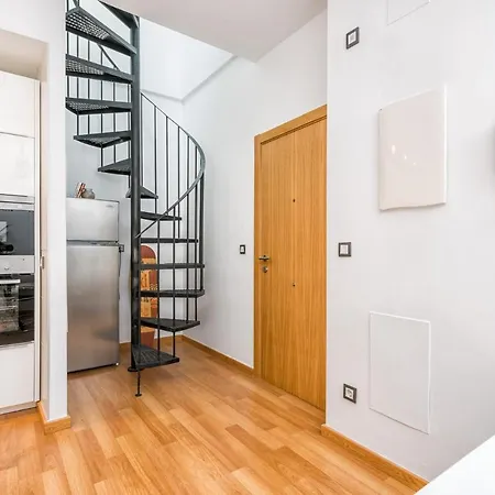 Atico Con Terraza Ac 1Hab En El Centro Y Piscina Comunitaria Apartamento *