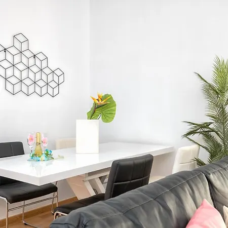 Apartamento Atico Con Terraza Ac 1Hab En El Centro Y Piscina Comunitaria