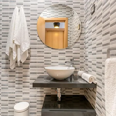 Apartment Atico Terraza Privada Piscina Centro Ac Nuevo 1hab *