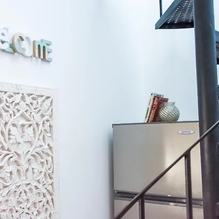 Atico Terraza Privada Piscina Centro Ac Nuevo 1hab Malaga
